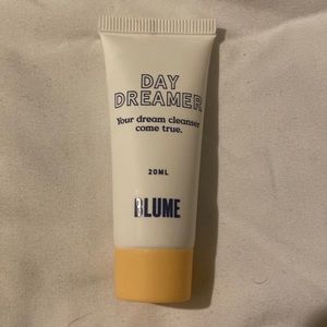 Cleanser by Bloom-mini